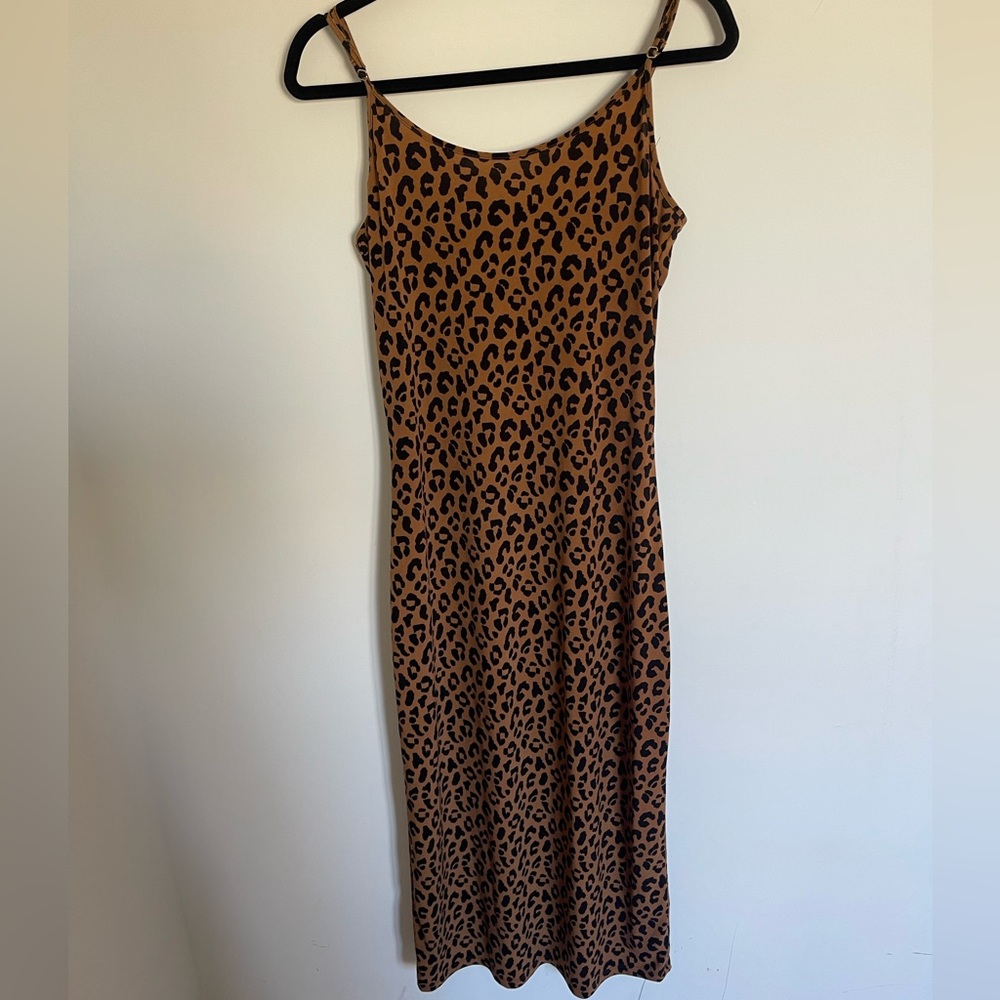 VILA Brown Leopard Print Midi Dress